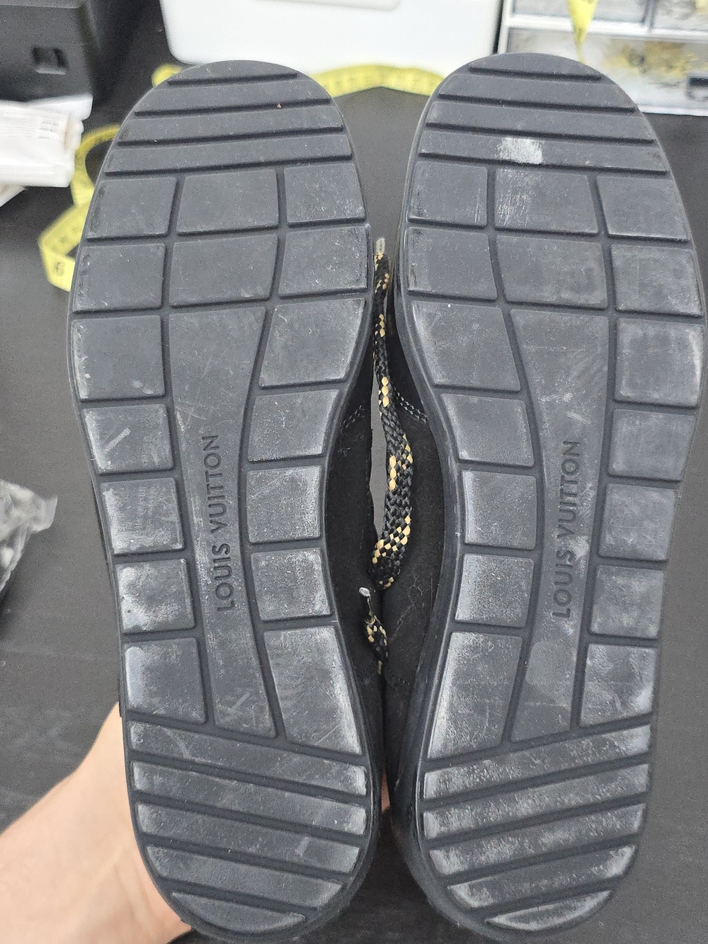Louis Vuitton Black Men's Low-Top Sneakers - Picture 5 of 9